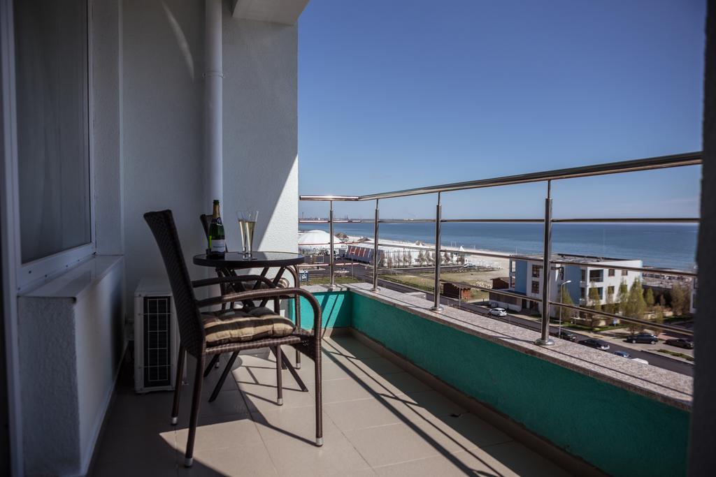 Oasis By The Sea - Summerland Apartment Мамая Екстер'єр фото