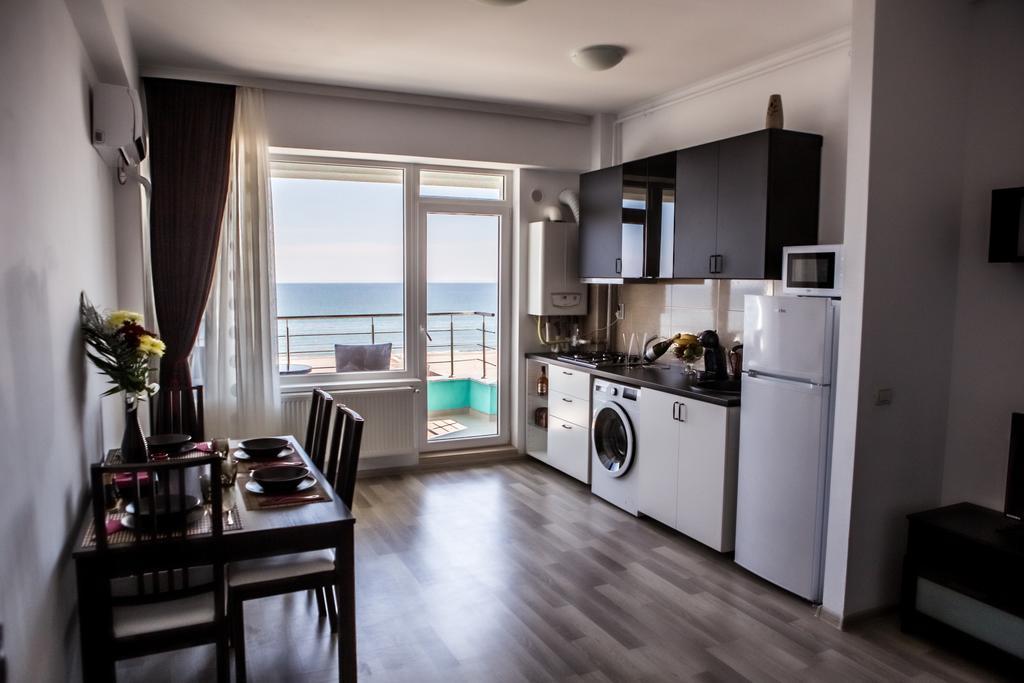 Oasis By The Sea - Summerland Apartment Мамая Екстер'єр фото